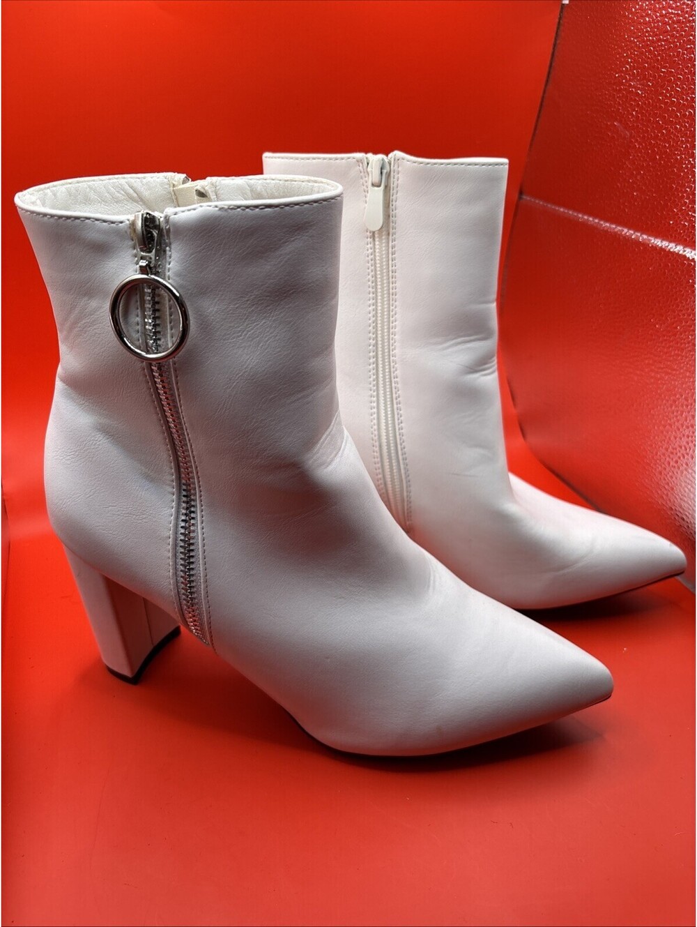 Dream Pairs Women's White Ankle Boots with Side Zipper, Size